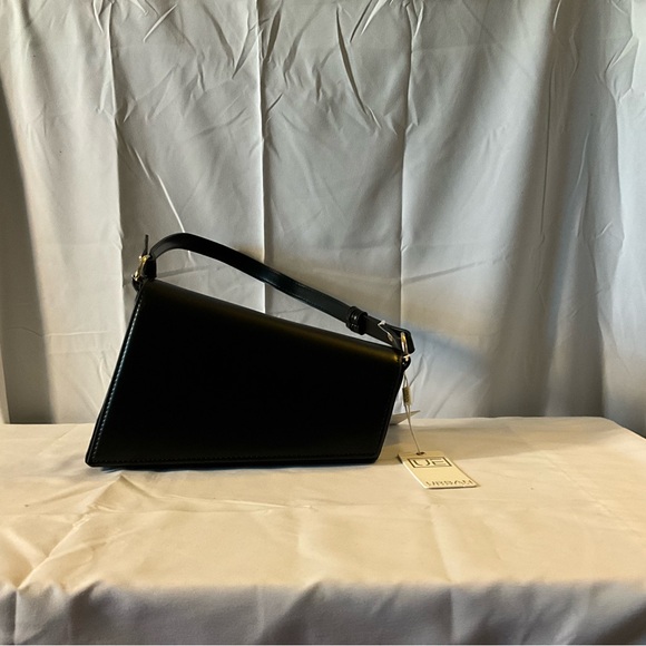 Urban Expressions Handbag - Picture 1 of 9